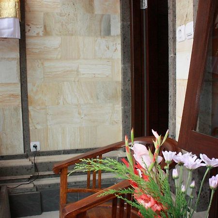 Corner Guest House Ubud  Bagian luar foto